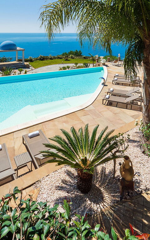 Buena Vista: Exteriör, slå samman, Utomhus, Visningar