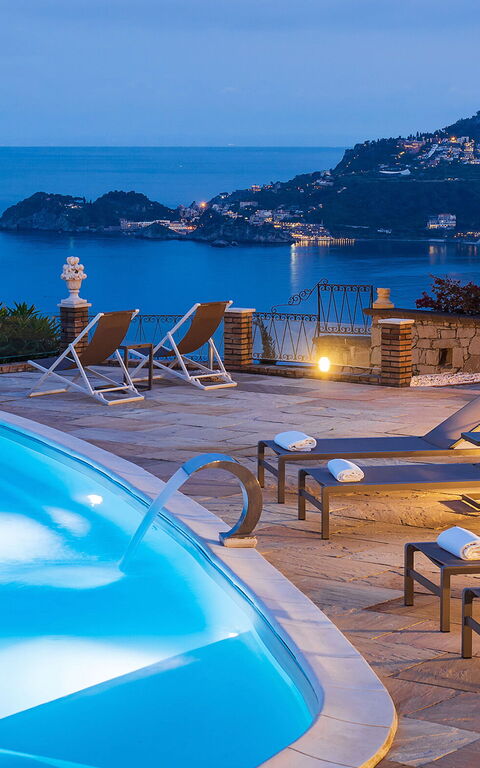 Buena Vista: Exteriör, slå samman, Utomhus, Visningar