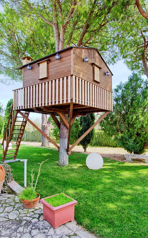 Villa Tagliaferri: Sommar, Trädgård