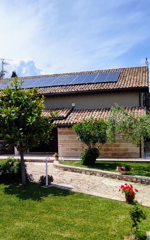 Villa Tagliaferri: Exteriör, Trädgård