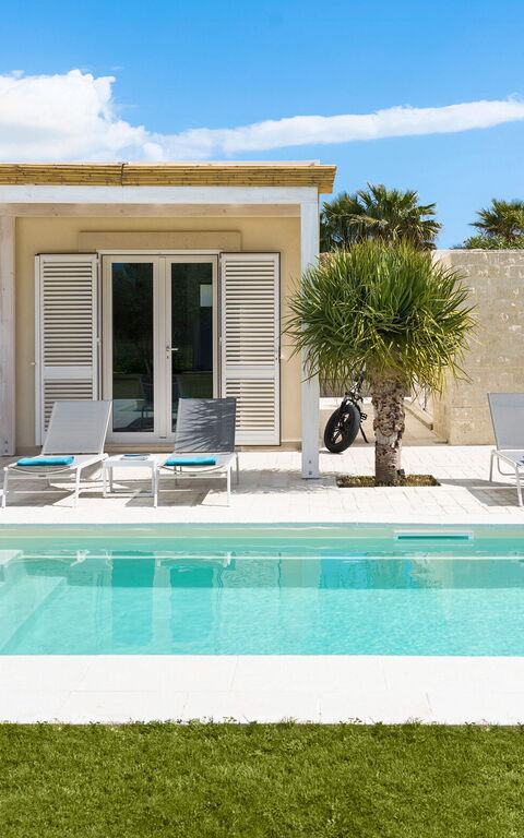 Villa Azulea: Exteriör, Trädgård, Utomhus