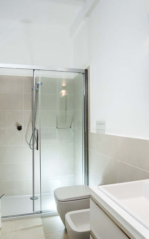 Villa Capo Passero: Badrum