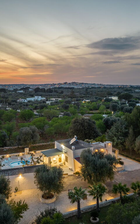 Villa Narkive: Exteriör