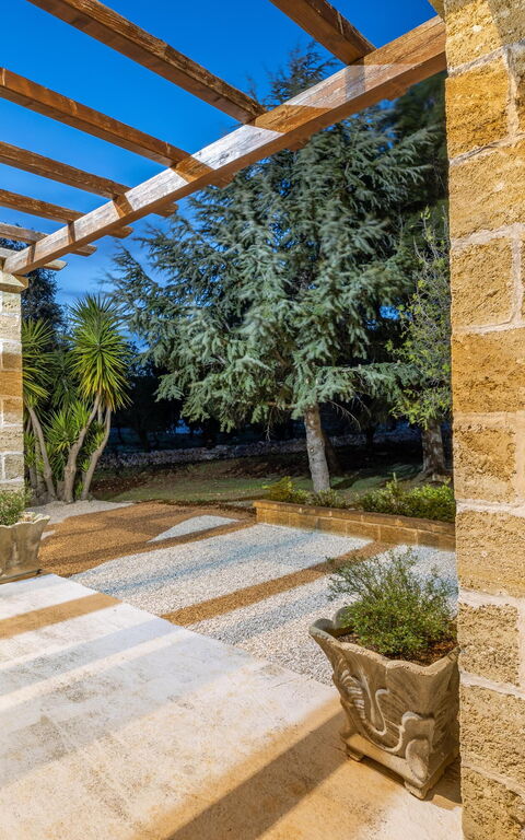 Villa Narkive: Exteriör, Trädgård, Utomhus