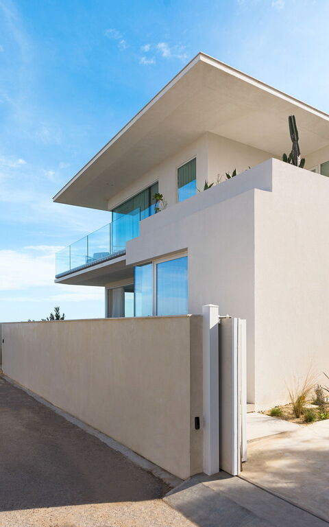 Bedda Matri: Huvudentré