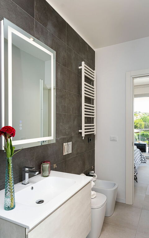 Villa Anna Plemmirio: Badrum