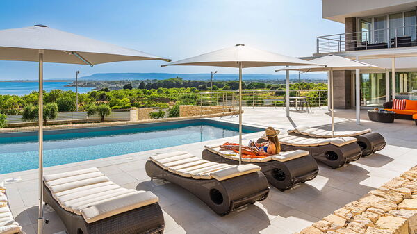 Villa Anna Plemmirio: Exteriör, slå samman, Utomhus