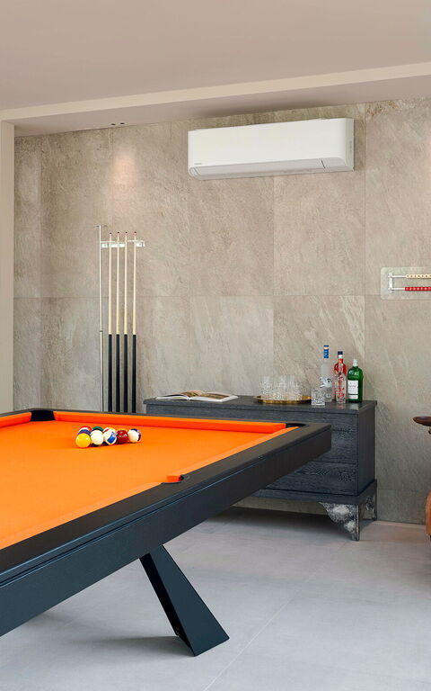 Baya Bella: Andra rummet, Välfärd