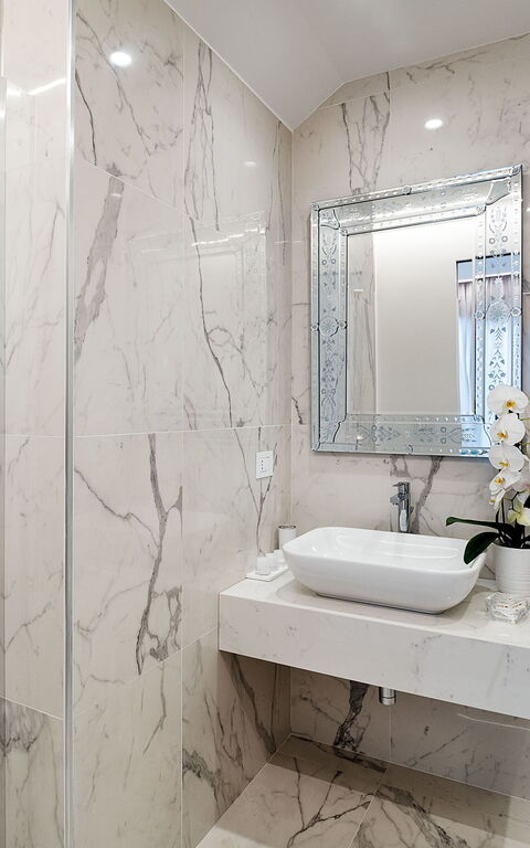 Villa Alexandra: Badrum