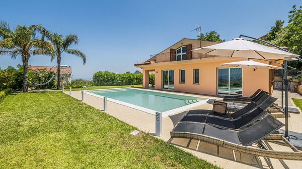 Villa Malu: Exteriör, slå samman, Trädgård, Utomhus