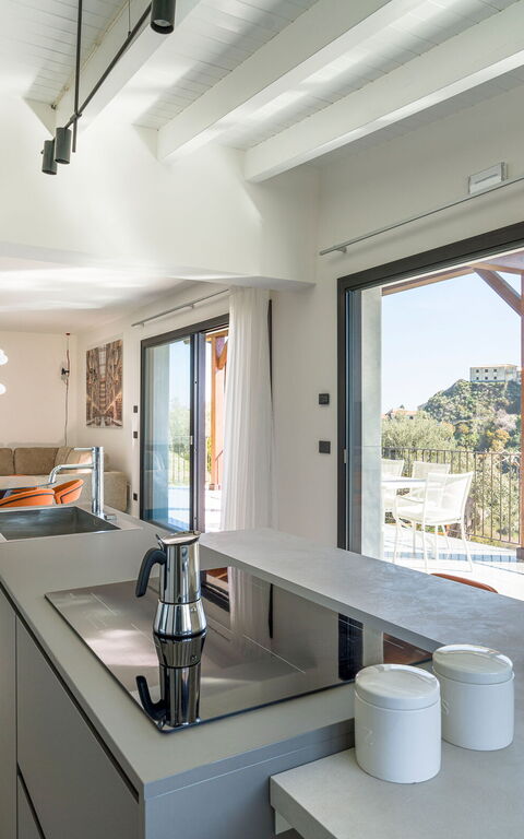 Zagara Bianca: Kök, Lunchrum, Vardagsrum