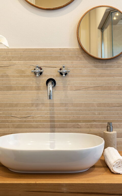 Tenuta Della Contea: Badrum, Rumsinformation