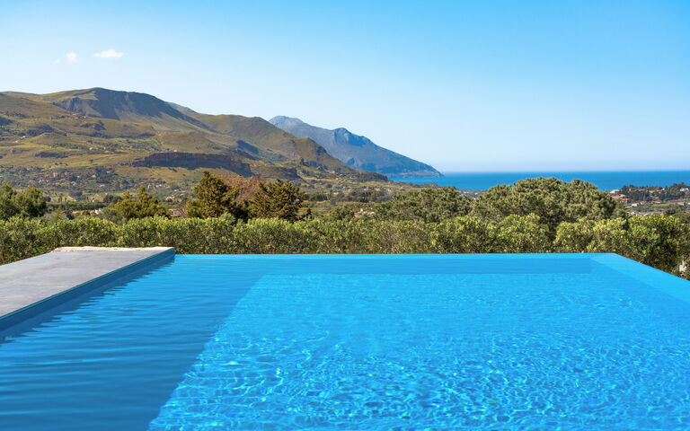 Villa Dolce: Exteriör, Utomhus, Visningar