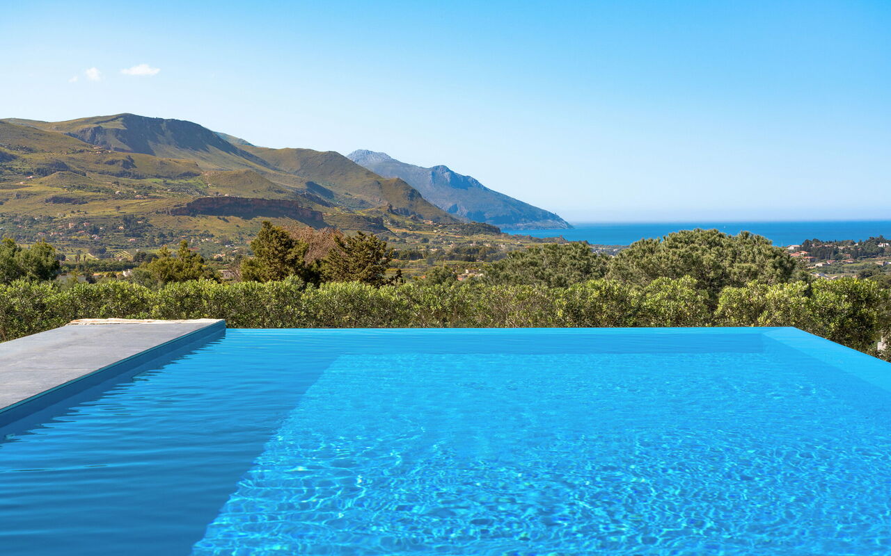 Villa Dolce: Exteriör, Utomhus, Visningar