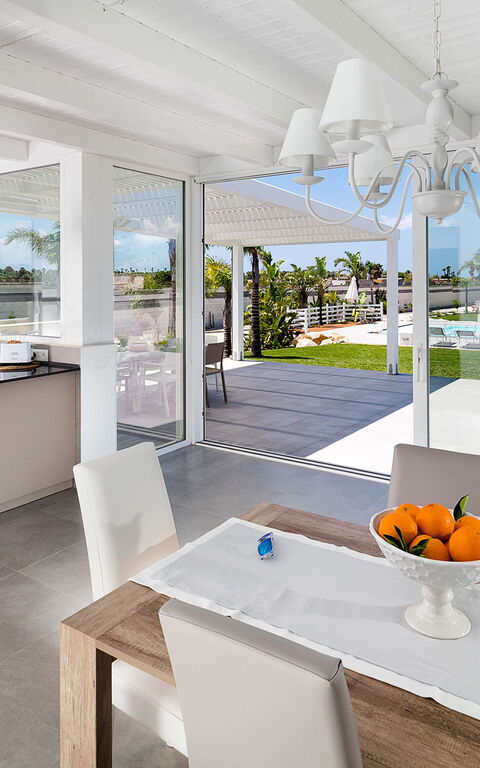 Diantha: Kök, Lunchrum