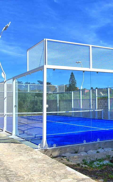 Villa Maraus: Exteriör, Utomhus