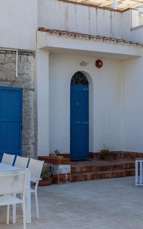 Villa Maraus: Exteriör, Utomhus