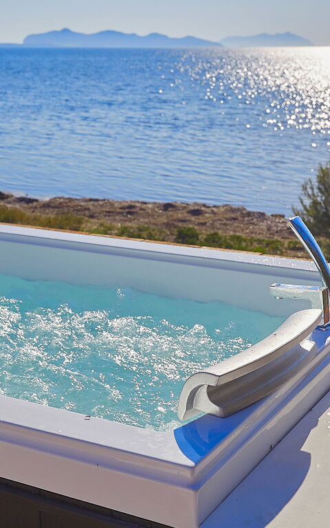 Villa Maraus: badkar, Exteriör, Utomhus, Visningar