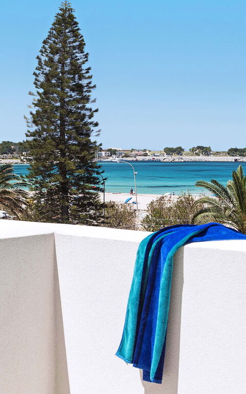 Lisca Bianca: Exteriör, Utomhus