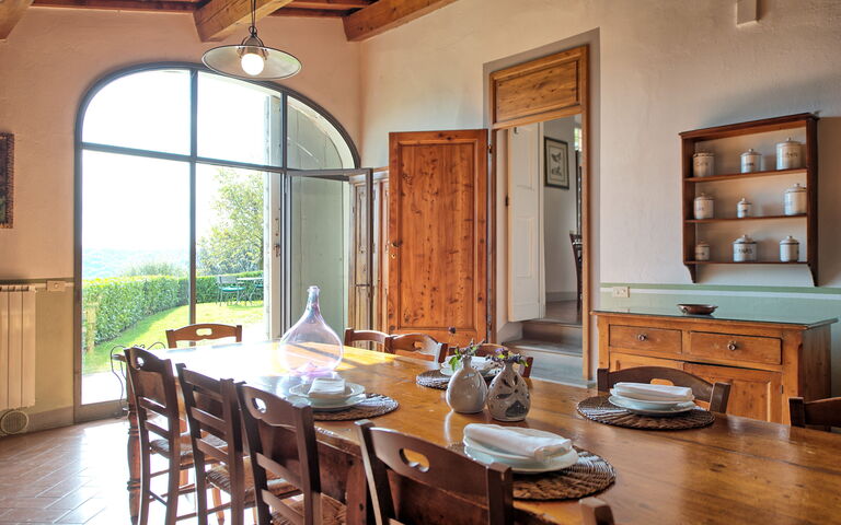 Villa Cona: Kök, Lunchrum, Vardagsrum