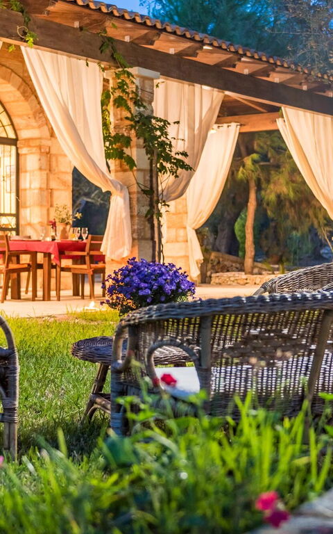 Villa Astrea: Exteriör, Trädgård, Utomhus