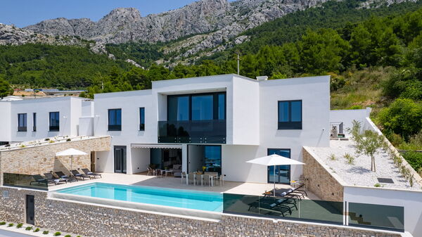 Villa Loma: Balkong / terrass / uteplats, Exteriör, slå samman, Visningar