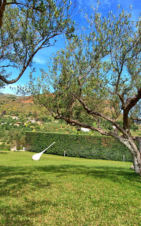 Villa Demetra: Exteriör, Trädgård, Utomhus