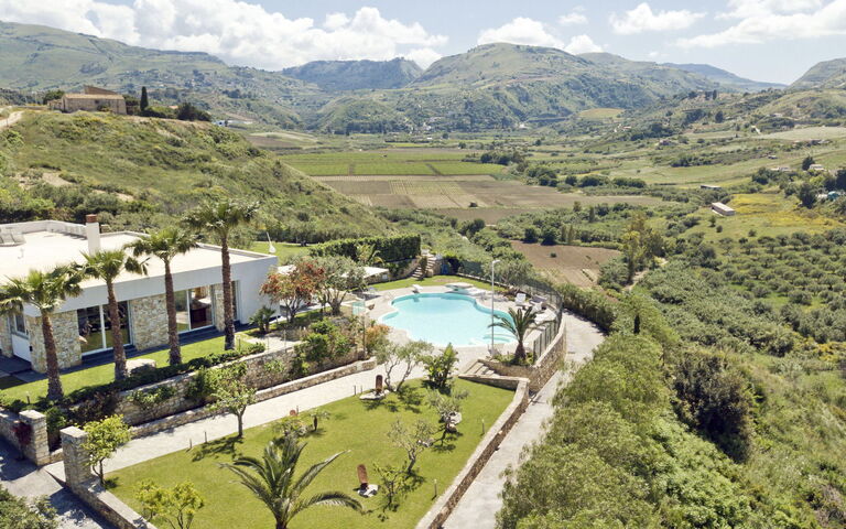 Villa Demetra: Exteriör, slå samman, Trädgård, Utomhus, Visningar