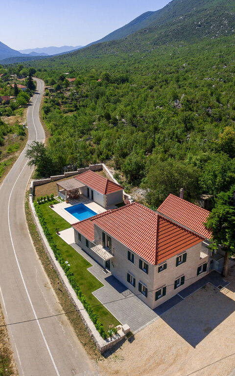 Villa Zupa: Exteriör