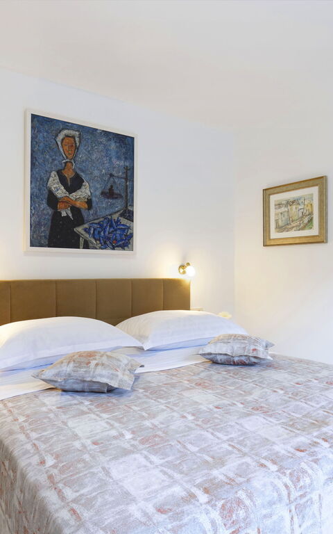 Villa Jure: Badrum, sovrum