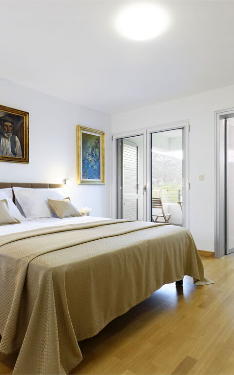 Villa Jure: Badrum, sovrum