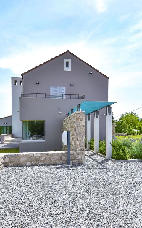 Villa Jure: Balkong / terrass / uteplats, Exteriör, Trädgård