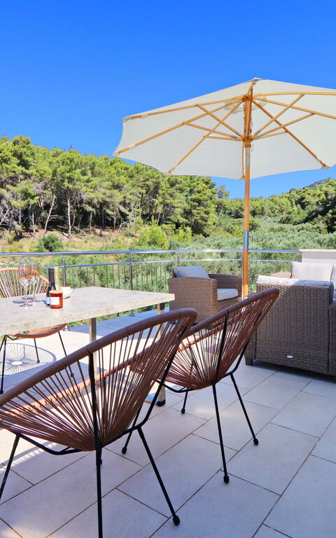 Villa Emerald: Balkong / terrass / uteplats, Utomhus, Visningar