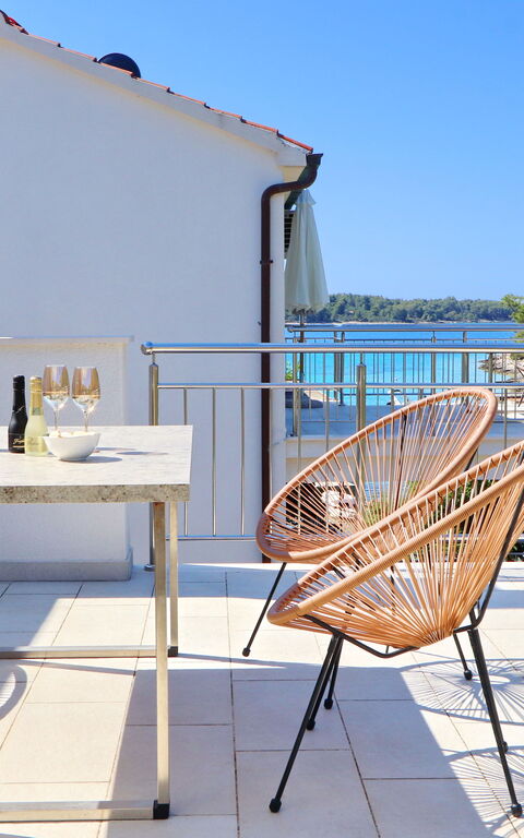 Villa Emerald: Balkong / terrass / uteplats, Exteriör, Utomhus, Visningar