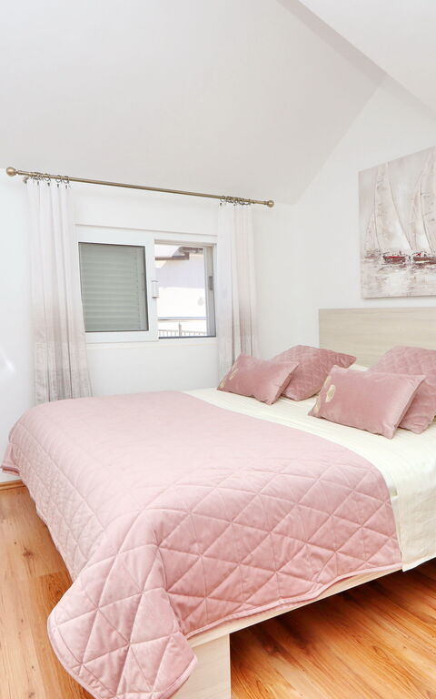 Villa Emerald: sovrum