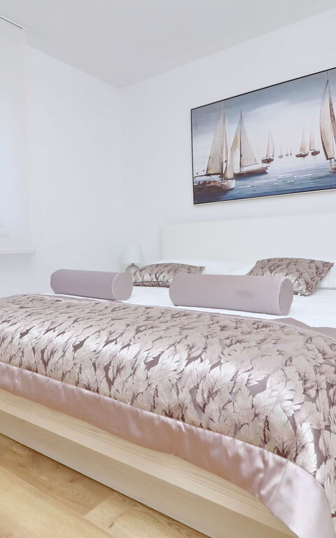 Villa Emerald: sovrum