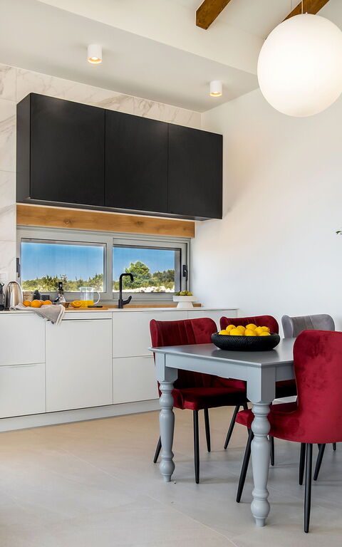 Villa Steropa: Kök, Lunchrum