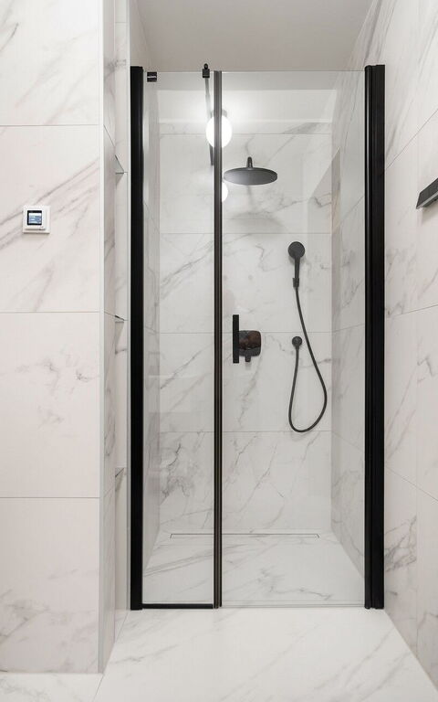 Villa Kelena: Badrum