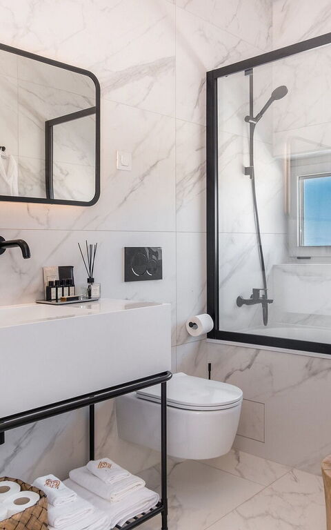 Villa Kelena: Badrum