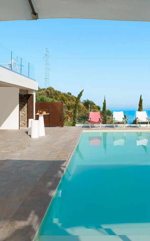 Grand Tour Villa: Exteriör, slå samman, Utomhus, Visningar