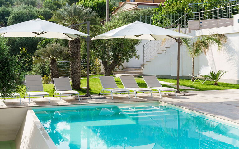 Grand Tour Villa: Exteriör, slå samman, Trädgård, Utomhus