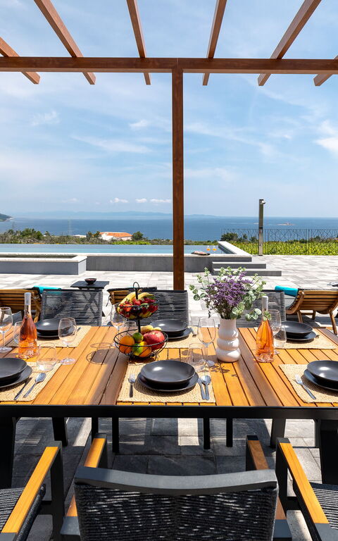 Villa Spectrum: Balkong / terrass / uteplats, slå samman, Utomhus, Visningar