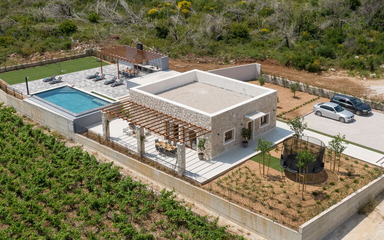 Villa Spectrum: Exteriör, Visningar