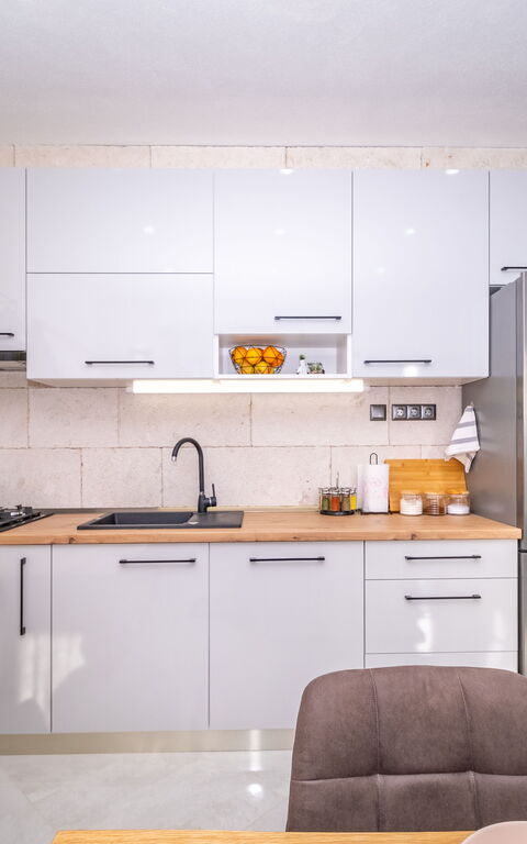 Villa Diana: Kök, Lunchrum