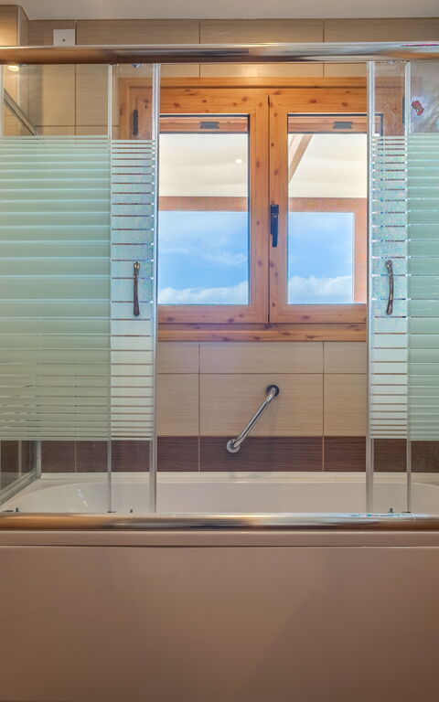 Villa Giorgos: Badrum