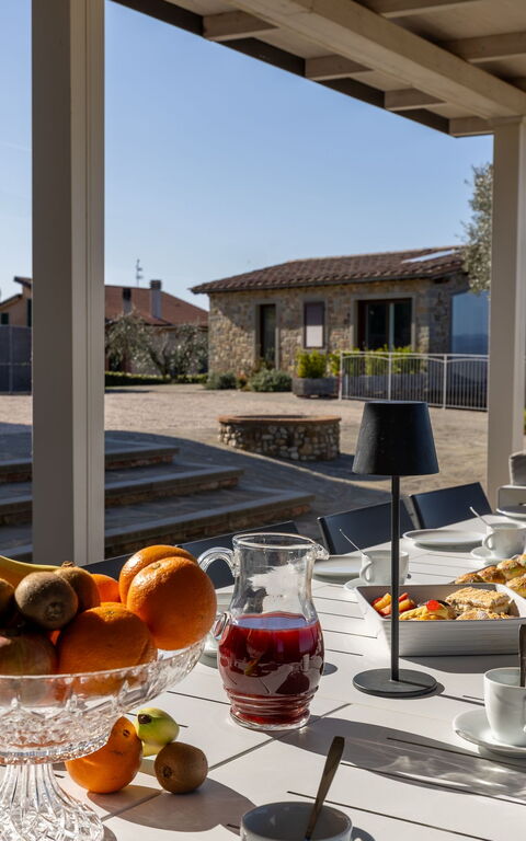 Villa Acquaviva: Balkong / terrass / uteplats, Trädgård