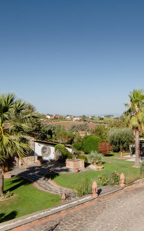 Villa Antici: Exteriör, Trädgård, Utomhus