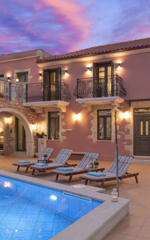 Villa Kois: Exteriör, slå samman, Utomhus