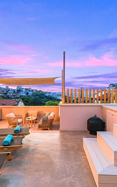 Villa Mirage: Exteriör, slå samman, Utomhus