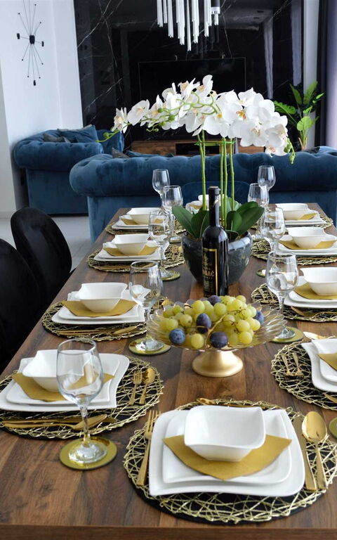 Villa Nikta: Lunchrum, Vardagsrum